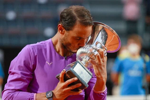 Internazionali BNL D Italia 2021 - Rafael Nadal VS Novak Djokovic ROME, ITALY, MAY 16: Rafael Nadal of Spain celebrates after winning the Final match against Novak Djokovic of Serbia at the Internazionali BNL D Italia 2021 in Rome, Italy on May 16, 2021. Rome Foro Italico Italy 6670_240466 Copyright: xGiampieroxSposito PentaxPressx