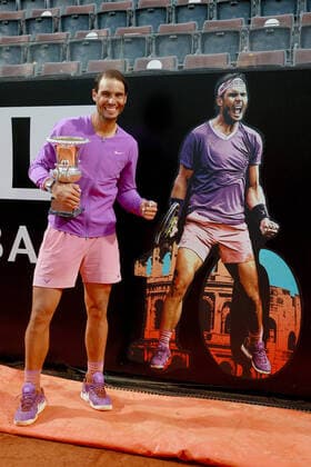 Sport Themen der Woche KW20 Sport Bilder des Tages Internazionali BNL D Italia 2021 - Rafael Nadal VS Novak Djokovic ROME, ITALY, MAY 16: Rafael Nadal of Spain celebrates after winning the Final match against Novak Djokovic of Serbia at the Internazionali BNL D Italia 2021 in Rome, Italy on May 16, 2021. Rome Foro Italico Italy 6670_240467 Copyright: xGiampieroxSposito PentaxPressx