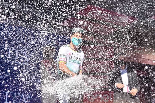 Sport Bilder des Tages Photo Massimo Paolone LaPresse May 17, 2021 Foligno, Italy Cycling Giro d Italia 2021 - 104th edition - Stage 10 - from L Aquila to Foligno In the pic: SAGAN Peter (SVK) (BORA - HANSGROHE) winner stage  Copyright: xMassimoxPaolone LaPressex