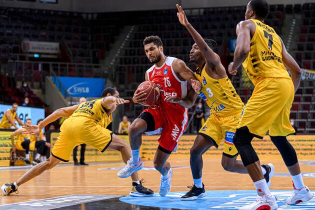 Ludwigsburg, Germany 19 May 2021 BBL 20 21 Playoffs Quarterfinals MHP Riesen Ludwigsburg vs Brose Bamberg v li Tremmell Darden Ludwigsburg , Kenneth Ogbe Bamberg , Jaleen Smith Ludwigsburg , Jamel McLean Ludwigsburg Ludwigsburg MHP Arena Baden Württemberg Germany