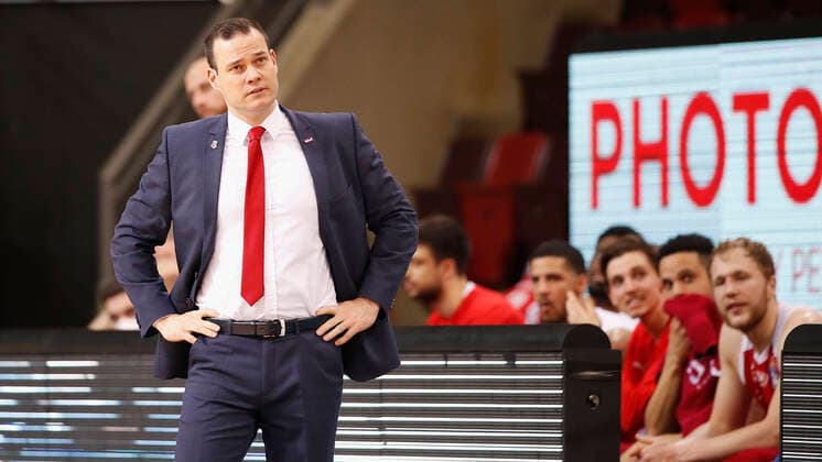19 05 2021, Basketball, BBL 2020 2021, Quarterfinals, 1 Matchday, MHP RIESEN Ludwigsburg Brose Bamberg, GER, Ludwigsburg, MHPArena Picture from left Head Coach Johan Roijakkers Brose Bamberg Copyright: HMBxMedia xHeikoxBecker