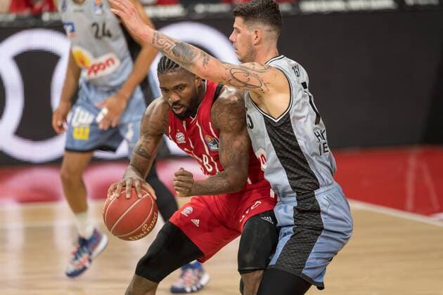 Basketball, BBL, 20210519, FC Bayern Munich Merlins Crailsheim In the picture Jalen REYNOLDS FC Bayern Munich, 8 dribbling ball and Bogdan RADOSAVLJEVIC Merlins Crailsheim, 15 Munich Audi Dome Bayern Germany Copyright: Passion2Press MarkusxFischerx
