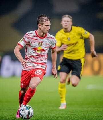 Leipzigs Dani Olmo DFB-Pokalfinale 2021, RB Leipzig - Borussia Dortmund 1:4 13. Mai 2021, Berlin (Olympiastadion). RB Leipzig - Borussia Dortmund 1:4 *** Leipzigs Dani Olmo DFB Pokalfinale 2021, RB Leipzig Borussia Dortmund 1 4 13 May 2021, Berlin Olympiastadion RB Leipzig Borussia Dortmund 1 4
