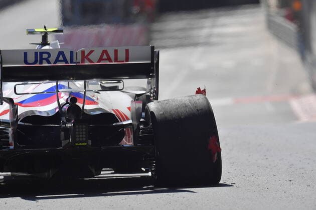 FORMULA 1 GRAND PRIX DE MONACO 2021, 20 23 05 2021 20 05 2021, Monaco Circuit, Monte Carlo, FORMULA 1 GRAND PRIX DE MONACO 2021, 20 23 05 2021 , in picture Mick Schumacher DEU 47 , Haas F1 Team has hit the crash barriers with his car and has to park the car nordphotoxGmbHx xBratic nph00250