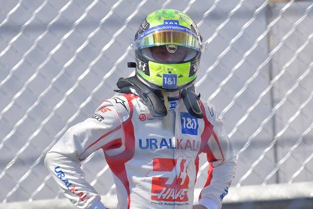FORMULA 1 GRAND PRIX DE MONACO 2021, 20 23 05 2021 20 05 2021, Monaco Circuit, Monte Carlo, FORMULA 1 GRAND PRIX DE MONACO 2021, 20 23 05 2021 , in picture Mick Schumacher DEU 47 , Haas F1 Team has hit the crash barriers with his car and has to park the car nordphotoxGmbHx xBratic nph00250