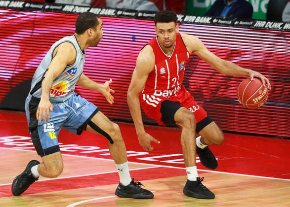 2 Wade Baldwin FCBB red, vs 6 Elias Lasisi Crailsheim basketball, 1 Bundesliga, BBL, FC Bayern Munich, HAKRO Merlins Crailsheim at Audi Dome, 21 05 2021, playoff, game 2, PHOTO Mladen Lackovic LakoPress