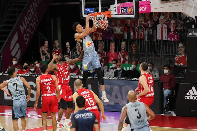 Jamuni McNeace Crailsheim scores GER, FC Bayern Basketball vs Hakro Merlins Crailsheim, Basketball, 1 Bundesliga, Playoffs 2020 2021, Quarterfinals Game 2, 21 05 2021, GER, FC Bayern Basketball vs Hakro Merlins Crailsheim, Basketball, 1 Bundesliga, Playoffs 2020 2021, Quarterfinals Game 2, 21 05 2021, Muenchen Copyright: xEIBNER MarcelxEngelbrechtx EP_EER