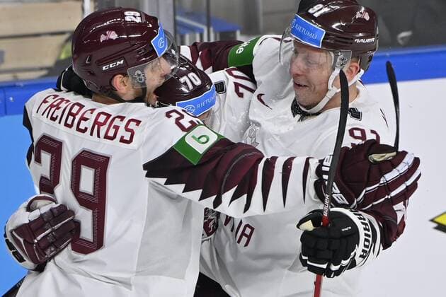 Eishockey, WM, Kanada - Lettland Ralfs Freibergs (l) and Ronalds Kenins of Latvia celebrates during the 2021 IIHF Ice hockey, Eishockey World Championships preliminary round group B match Canada vs Latvia in Riga, Latvia, on May 21, 2021. Riika, Riga Latvia LKFTJK20210521204901IIRL  Copyright: xJussixNukarix
