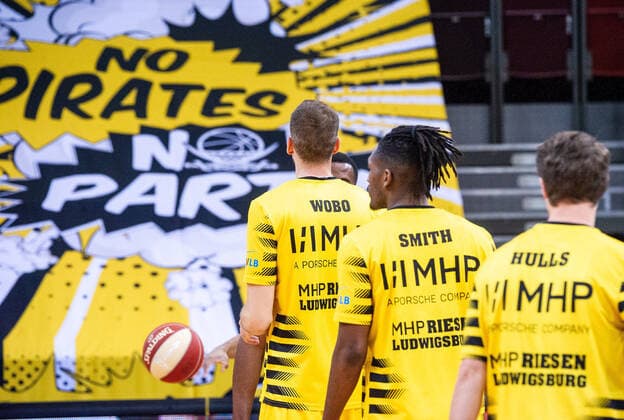NO PIRATES NO PARTY Transparent 1 Basketball Bundesliga easyCredit BBL MHP RIESEN Ludwigsburg Brose Bamberg on 21 05 2021 in Ludwigsburg MHPArena , Baden Wuerttemberg, Germany Ludwigsburg 21 05 21 Basketball , 21 05 2021, Ludwigsburg Germany xpxsdx