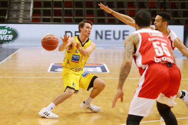 Ludwigsburg , Basketball easyCredit BBL Bundesliga ,Quarterfinal Game 2, MHP RIESEN Ludwigsburg vs Brose Bamberg , Jordan Hulls Riesen