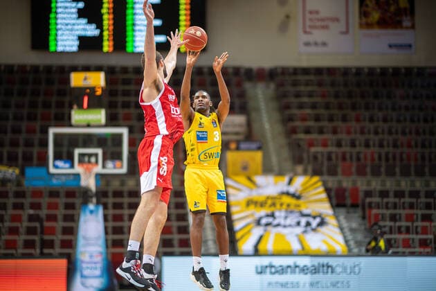 Jaleen Smith MHP Riesen Ludwigsburg, 03 , MHP Riesen Ludwigsburg vs Brose Bamberg, Basketball, Bundesliga, Playoffs, Game 2, easycredit BBL, 21 05 2021, MHP Riesen Ludwigsburg vs Brose Bamberg, Basketball, Bundesliga, Playoffs, Game 2, easycredit BBL, 21 05 2021 Ludwigsburg Copyright: xEibner-Pressefoto SaschaxWaltherx EP_swa
