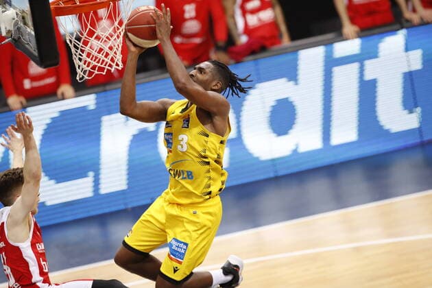 21 05 2021, Basketball, BBL 2020 2021, Quarterfinals, 2 matchday, MHP RIESEN Ludwigsburg Brose Bamberg, GER, Ludwigsburg, MHPArena pic v li Copyright: HMBxMedia xHeikoxBecker