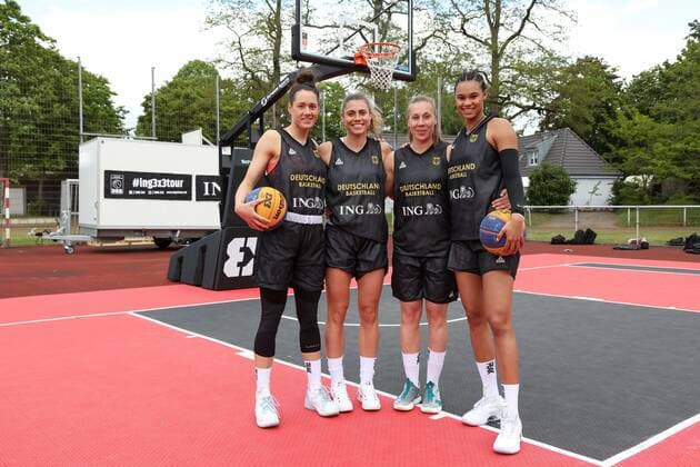 3x3 Womens National Basketball Team Media Training, 21 05 2021 Stefanie Grigoleit, Theresa Simon, Svenja Brunckhorst, Satou Sabally, f l 3x3 Womens National Basketball Team Media Training 21 05 2021 in Düsseldorf Copyright: xBEAUTIFULxSPORTS KennyxBeelex