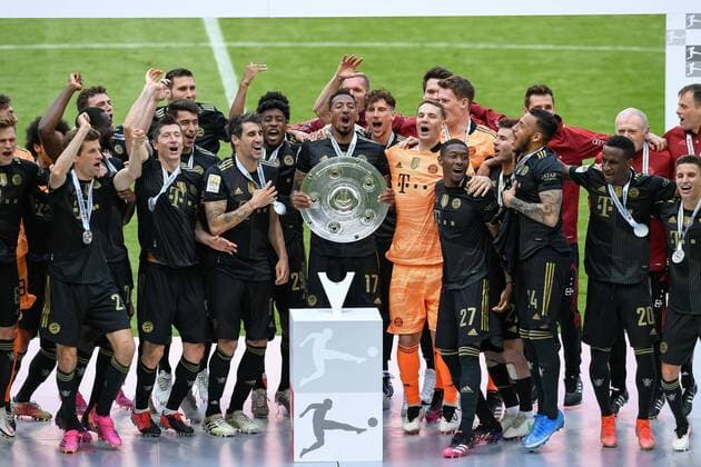 - DFL REGULATIONS PROHIBIT ANY USE OF PHOTOGRAPHS as IMAGE SEQUENCES and or QUASI-VIDEO - National and international News-Agencies OUT Editorial Use ONLY Foto nur für redaktionelle Verwendung - no model release! München Allianz Arena Bayern Deutschland