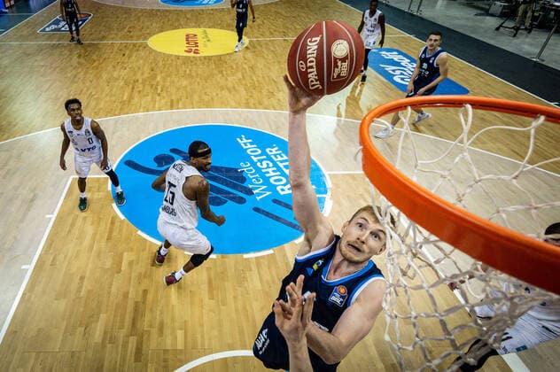 Basketball Berlin 22 05 2021 1 Bundesliga easyCredit BBL BBL Season 2020 2021 Playoffs Quarterfinals Game 2 Alba Berlin Hamburg Towers Niels Giffey Alba Berlin, No 05