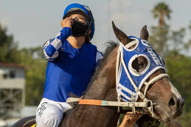 Women s Jockey Race Championship In Mexico MEXICO CITY, MEXICO - MAY 22: Jockey Jazmin Larios, celebrates her victory during the First Women s Jockey Race ˜Challenge of Jockettas at Hippodrome of the Americas. For the first time in 78 years, a women s horse race is held, a historic event for Mexican Horse Riding. On May 22, 2021 in Mexico City, Mexico. Copyright: xRicardoxFloresx EYEPIXGROUP_RFE_22052021_7245