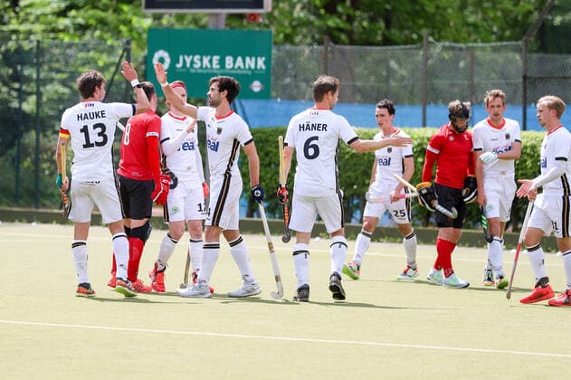 Hockey l I Men I Season 2021 I International I Test Match I Germany Canada I 23 05 2021 HAUKE Tobias 13, Germany WINDFEDER Lukas 4, Germany HÄNER Martin 6, Germany celebrating goal Hamburg UHC Arena Wesselblek Hamburg Germany Copyright: xLobeca RalfxHomburgx