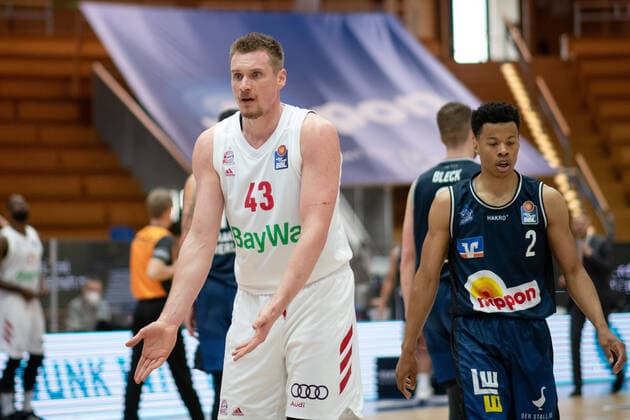 Leon Radosevic FC Bayern Muenchen Basketball is dissatisfied, GER, HAKRO Merlins Crailsheim vs FC Bayern Basketball, 23 05 2021, Play Off Quarterfinal Game 4, Basketball Bundesliga, Season 2020 2021 GER, HAKRO Merlins Crailsheim vs FC Bayern Basketball, 23 05 2021, Play Off Quarterfinal Game 4, Basketball Bundesliga, Season 2020 202 Crailsheim Copyright: xEibnerxPressefoto MichaelxMemmlerx EP_MMR