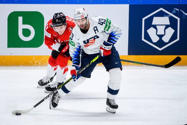 210523 Jaret Anderson Dolan of Canada and Colin Blackwell of USA during the 2021 IIHF Ice Hockey World Championship game between Canada and USA on May 23, 2021 in Riga Photo Simon Hastegard BILDBYRAN kod SH SH0112 ishockey ice hockey ishockey vm iihf ice hockey world championship canada kanada usa day 3 bbeng,  Copyright: SIMONxHASTEGARD BB210523SH199