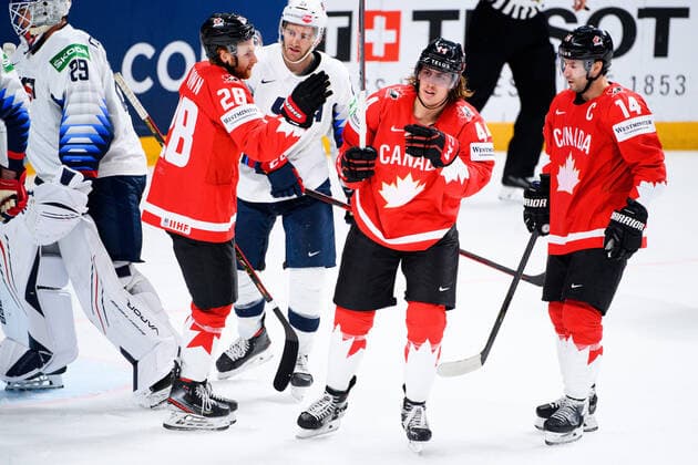 210523 Maxime Comtois of Canada celebrates the 1 4 goal during the 2021 IIHF Ice Hockey World Championship game between Canada and USA on May 23, 2021 in Riga Photo Simon Hastegard BILDBYRAN kod SH SH0112 ishockey ice hockey ishockey vm iihf ice hockey world championship canada kanada usa day 3 bbeng jubel,  Copyright: SIMONxHASTEGARD BB210523SH235