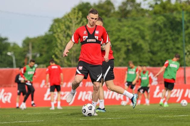 24.05.2021 OPALENICA, HOTEL REMES PILKA NOZNA (FOOTBALL) REPREZENTACJA POLSKI, KADRA - UEFA EURO, EM, Europameisterschaft,Fussball 2020 , ZGRUPOWANIE REPREZENTACJI POLSKI PRZED TURNIEJEM UEFA EURO 2020 TRENING REPREZENTACJI POLSKI NZ KACPER KOZLOWSKI FOTO LUKASZ GROCHALA CYFRASPORT NEWSPIX.PL --- Newspix.pl  20210524CSLG0215