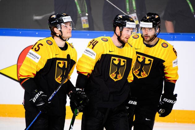 210524 Michael Bunting, Tom Kuhnhackl and Tobias Rieder of Canada celebrate the 1 0 goal during the 2021 IIHF Ice Hockey World Championship game between Germany and Canada on May 24, 2021 in Riga Photo Simon Hastegard BILDBYRAN kod SH SH0113 ishockey ice hockey ishockey vm iihf ice hockey world championship germany tyskland canada kanada day 4 bbeng jubel,  Copyright: SIMONxHASTEGARD BB210524SH036