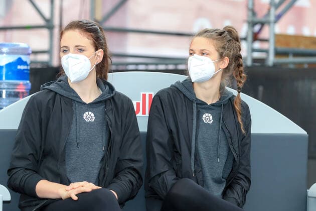 BASKETBALL - FIBA 3x3 Olympic Qualifying GRAZ,AUSTRIA,25.MAY.21 - BASKETBALL - FIBA 3x3 Olympic Qualifying, preview, press conference, PK, Pressekonferenz Image shows Sarah Sagerer and Camilla Neumann (AUT).  GEPAxpictures xMarioxBuehner