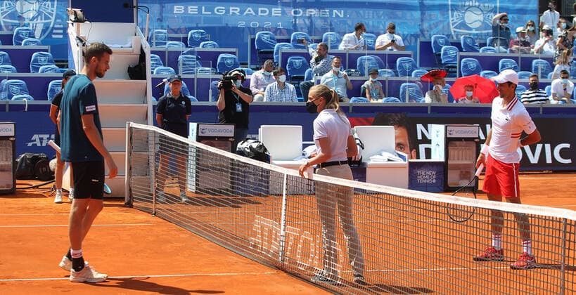 25.05.2021 Belgrade(Serbia) ATP, Tennis Herren Belgrade Open men s tennis singles Before match Mats Moraing(L) Germany,Raluca Andrei(C) Romanian referee,Novak Djokovic(R) :
