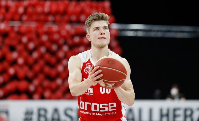 25 05 2021, Basketball, BBL 2020 2021, Playoffs Quarterfinals, 4 Game, Brose Bamberg MHP RIESEN Ludwigsburg, GER, Bamberg, Brose Arena, Bennet Hundt Brose Bamberg Copyright: HMBxMedia xHeikoxBecker