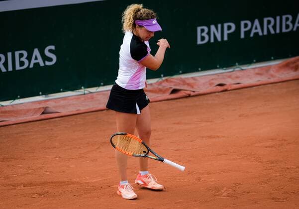Mandatory Credit: Photo by Rob Prange Shutterstock (11973072bg) Anna-Lena Friedsam of Germany in action during the second qualifications round at the 2021 Roland Garros Grand Slam Tournament French Open Tennis, Wednesday Previews, Roland Garros, Paris, France - 26 May 2021 French Open Tennis, Wednesday Previews, Roland Garros, Paris, France - 26 May 2021  Copyright: xRobxPrange Shutterstockx 11973072bg