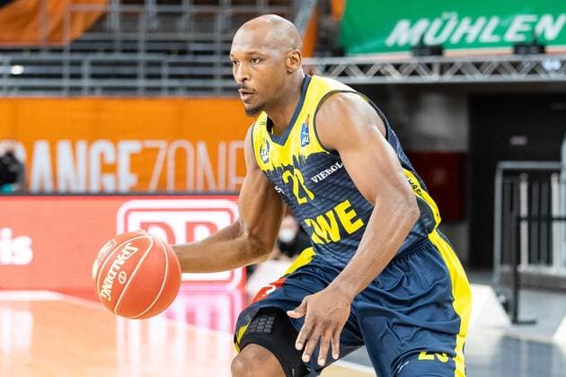 Rickey Paulding EWE Baskets Oldenburg 23 Ratiopharm Ulm vs EWE Baskets Oldenburg, Playoffs Game 4, Quarterfinals, Season 2020 21, 26 05 2021 Ratiopharm Ulm vs EWE Baskets Oldenburg, Playoffs Game 4, Quarterfinals Neu Ulm Copyright: xEibner-Pressefoto RogerxBuerkex EP_EER