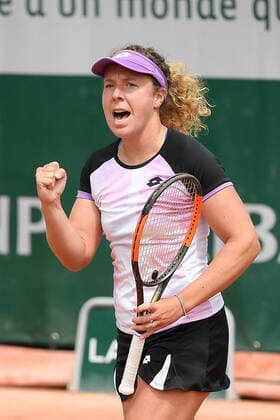 26 05 20121 Paris France, Tennis French Open Roland Garros 2021 v l , Anna Lena Friedsam GER cheers Photo Antonio Borga Copyright: Foto:xHMBxMedia