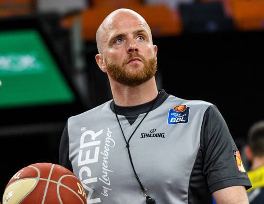 Basketball, referee Benjamin Barth apparently discriminated against because of his beard, archive pictures