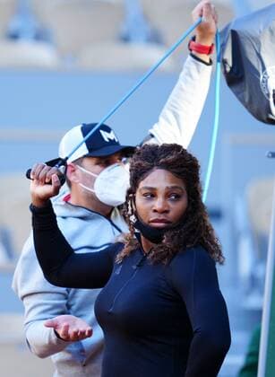 Mandatory Credit: Photo by Javier Garcia BPI Shutterstock (11975057q) Serena Williams stretches ahead of her first practice session of the tournament French Open Tennis, Wednesday Previews, Roland Garros, Paris, France - 27 May 2021 French Open Tennis, Wednesday Previews, Roland Garros, Paris, France - 27 May 2021  Copyright: xJavierxGarcia BPI Shutterstockx 11975057q
