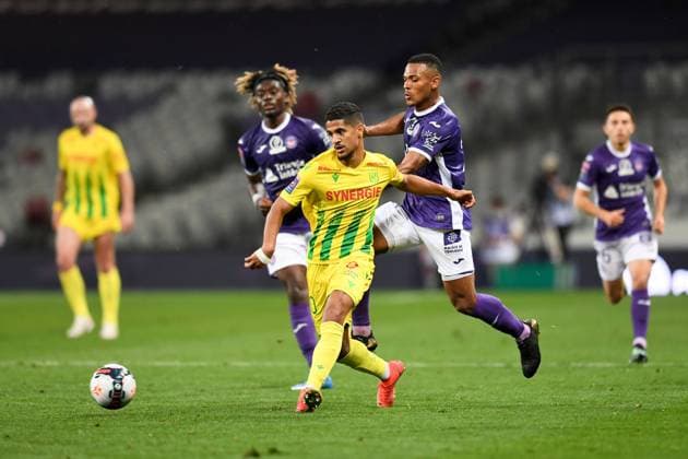 10 LUDOVIC BLAS (NAN) - 02 KELVIN AMIAN (TOU) FOOTBALL : Toulouse vs Nantes - Barrage - Ligue 1 Uber Eats - 27 05 2021 FEP Panoramic 