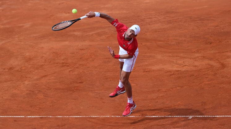 (210528) -- BELGRADE, May 28, 2021 -- Serbia s Novak Djokovic serves to Argentina s Federico Coria during their round of 8 singles match at the ATP, Tennis Herren 250 Belgrade Open in Belgrade, Serbia on May 27, 2021. (Photo by Predrag Milosavljevic Xinhua) (SP)SERBIA-BELGRADE-TENNIS-DJOKOVIC VS CORIA ShixZhongyu 