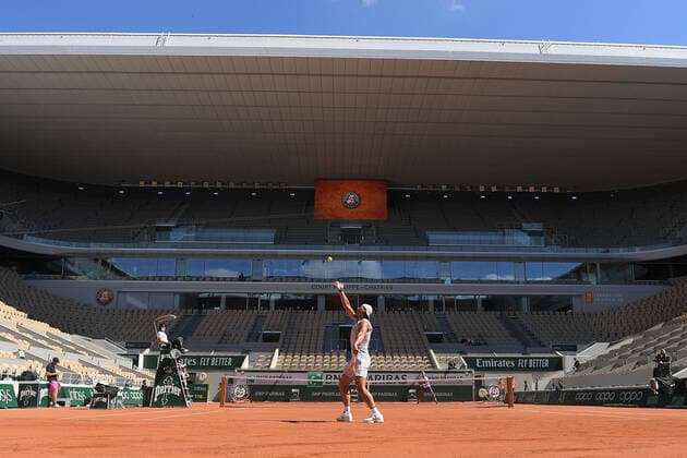 27 05 20121 Paris France, Tennis French Open Roland Garros 2021 v l , Rafa Nadal ESP , Training, Warm up before the match. Copyright: Foto:xHMBxMedia