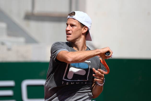 27 05 20121 Paris France, Tennis French Open Roland Garros 2021 v l , Diego Schwartzman ARG , Training, warm up before the match. Copyright: Foto:xHMBxMedia