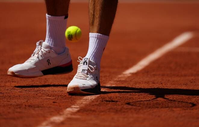 Mandatory Credit: Photo by Javier Garcia BPI Shutterstock (11976928fy) The Roger Federer On tennis shoes worn for his first practice of the tournament French Open Tennis, Friday Previews, Roland Garros, Paris, France - 28 May 2021 French Open Tennis, Friday Previews, Roland Garros, Paris, France - 28 May 2021  Copyright: xJavierxGarcia BPI Shutterstockx 11976928fy