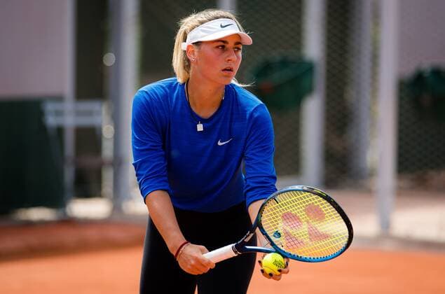 Mandatory Credit: Photo by Rob Prange Shutterstock (11976922gb) Marta Kostyuk of Ukraine during practice ahead of the 2021 Roland Garros Grand Slam Tournament French Open Tennis, Friday Previews, Roland Garros, Paris, France - 28 May 2021 French Open Tennis, Friday Previews, Roland Garros, Paris, France - 28 May 2021  Copyright: xRobxPrange Shutterstockx 11976922gb