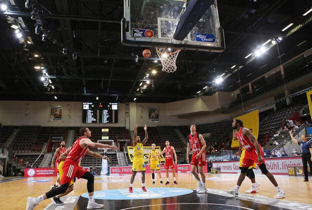 29 05 2021, Germany, Ludwigsburg, Basketball easyCredit BBL Bundesliga, Play off semi final, Game 1 MHP RIESEN Ludwigsburg vs FC Bayern Munich Basketball with JR Barry Brown MHP