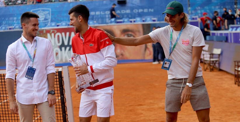 29.05.2021 Belgrade(Serbia) ATP, Tennis Herren Belgrade Open men s tennis singles final Novak Djokovic winner of the tournament between his brothers Djordje Djokovic,Marko Djokovic :Str