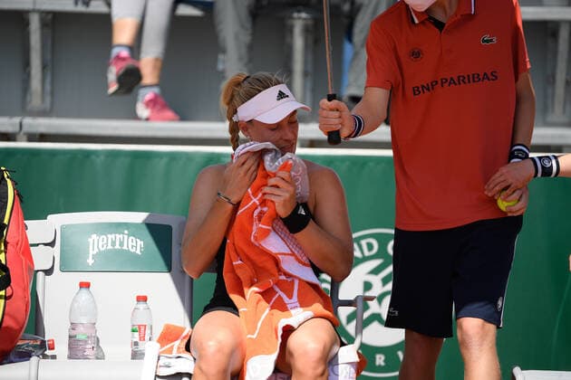 30 05 2021 Paris France, Tennis French Open Roland Garros 2021 v l , Angelique Kerber DEU , warming up, warm up before match up, training. Copyright: Foto:xHMBxMedia