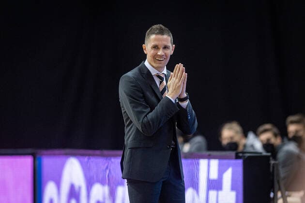 Basketball Berlin 30 05 2021 1 Bundesliga easyCredit BBL Season 2020 2021 Playoffs Semifinals Game 1 Alba Berlin ratiopharm Ulm Jaka Lakovic Ulm, coach.