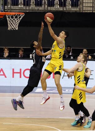 Troy Caupain, Simone Fontecchio, Niels Giffey Action Game Scene Duel Sports Basketball Play Off Semi Final BBL Bundesliga Men Season 2020 2021 30 05 2021 ALBA Berlin vs ratiopharm Ulm