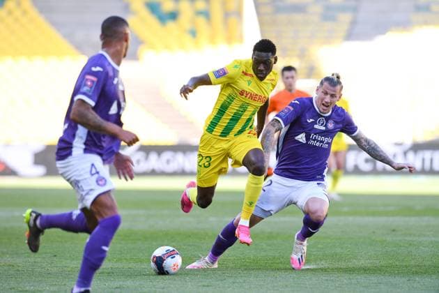 23 RANDAL KOLO MUANI (NAN) - 12 SEBASTIEN DEWAEST (TOU) FOOTBALL : Nantes vs Toulouse - Barrage - Ligue 1 Uber Eats - 30 05 2021 FEP Panoramic 