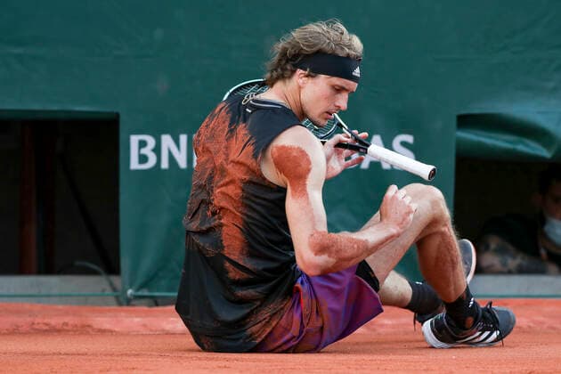TENNIS - ATP, Tennis Herren French Open 2021 PARIS,FRANCE,30.MAY.20 - TENNIS - ATP World Tour, French Open, Roland Garros, Grand Slam. Image shows Alexander Zverev (GER).  GEPAxpictures xPatrickxSteiner
