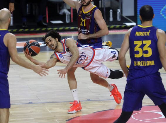 Basketball Turkish Airlines EuroLeague Final FC Barcelona Anadolu Efes Istanbul Lanxess Arena Cologne Germany 30 05 2021 Shane Larkin Anadolu Efes Istanbul