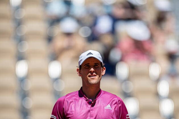 Sport Themen der Woche KW21 (210531) -- PARIS, May 31, 2021 -- Dominic Thiem of Austria reacts during the men s singles first round match against Pablo Andujar of Spain at the French Open tennis tournament at Roland Garros in Paris, France, May 30, 2021. (Photo by Xinhua) (SP)FRANCE-PARIS-TENNIS-ROLAND GARROS-FRENCH OPEN-MEN S SINGLES AurelienxMorissard 