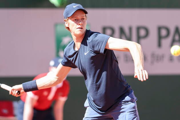 TENNIS - French Open 2021 PARIS,FRANCE,31.MAY.21 - TENNIS - ATP, Tennis Herren World Tour, French Open, Roland Garros, Grand Slam. Image shows Jannik Sinner (ITA).  GEPAxpictures xPatrickxSteiner